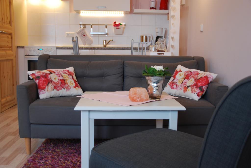 Gesundheitshof Denker Apartment Reußenköge Стая снимка